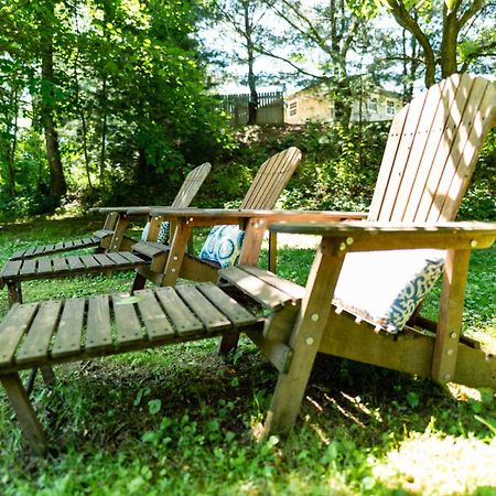 The Pines Of Dresden Bed and Breakfast Εξωτερικό φωτογραφία