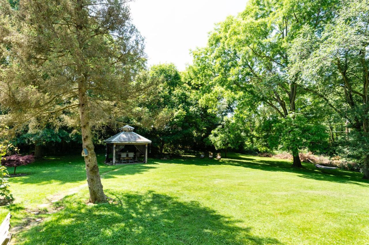 The Pines Of Dresden Bed and Breakfast Εξωτερικό φωτογραφία