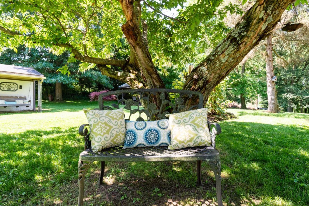 The Pines Of Dresden Bed and Breakfast Εξωτερικό φωτογραφία