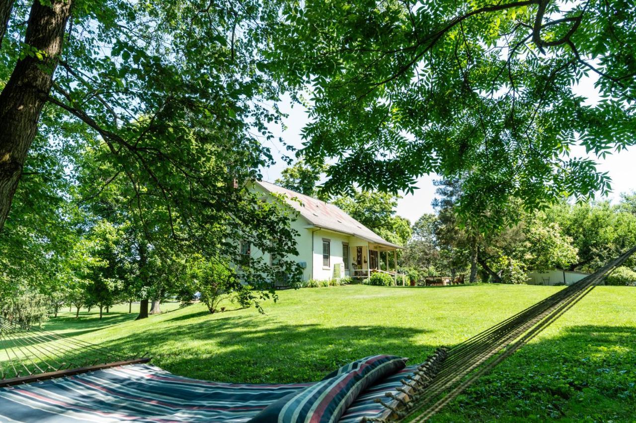 The Pines Of Dresden Bed and Breakfast Εξωτερικό φωτογραφία